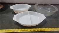 2 PYREX Town & Country dishes + 1 clear