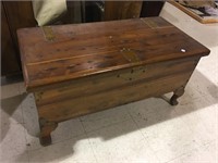 CEDAR CHEST