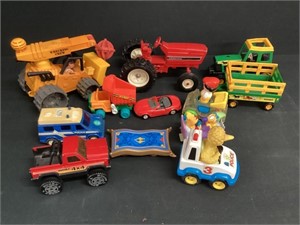 1970's International Tractor, Vintage Toys
