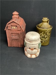 Vintage McCoy Cookie Jug Jar, Cookie Barn & More