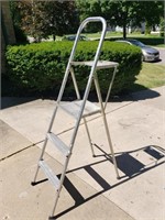 5-ft Stepladder