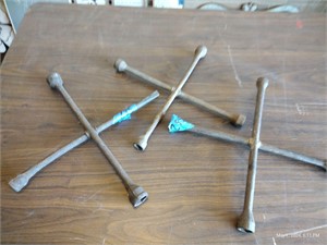 4 way tire wrenches