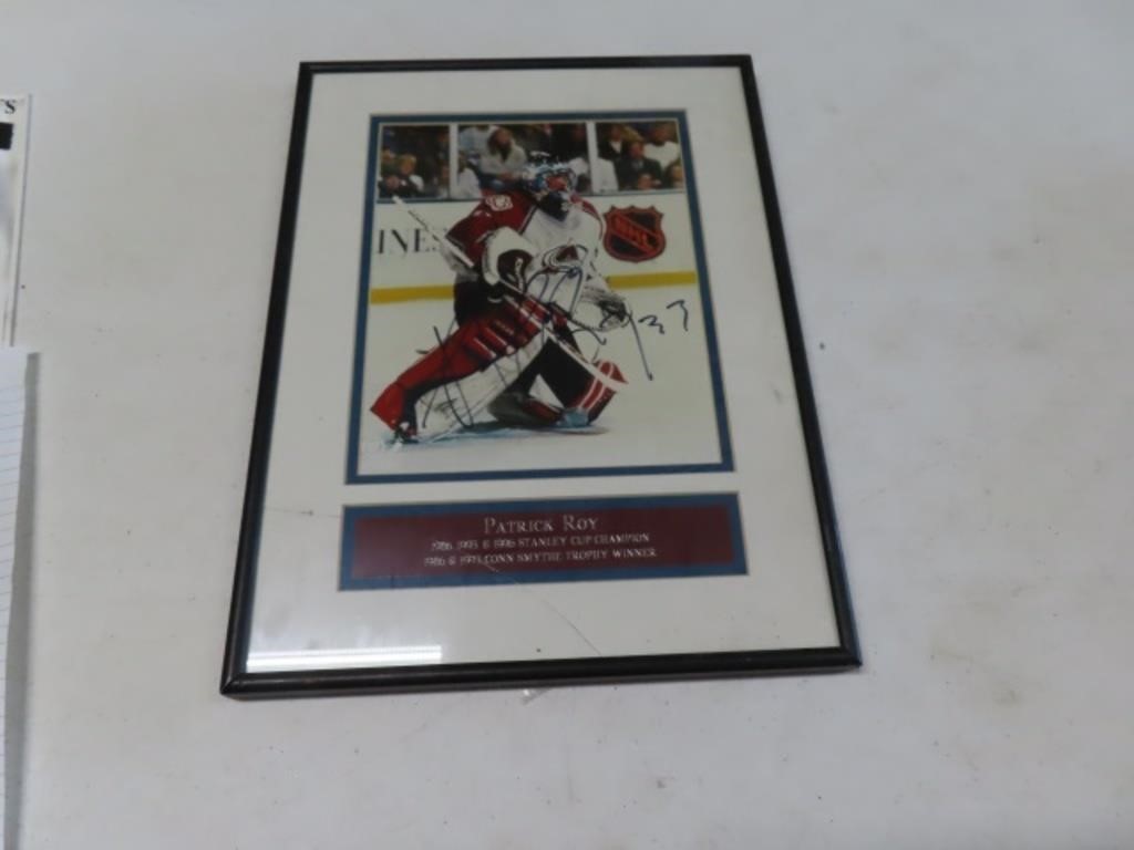 Autographed PATRICK ROY Co Avs 8x10 Photo *as is*