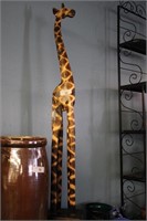 TALL CARVED WOOD GIRAFFE