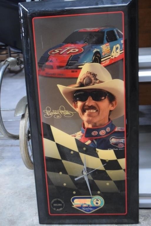 Limited Edition Richard Petty,Clock Working,23"