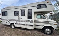 IN GF, MT - 1984 Winnebago Minnie Winnie Motorhome