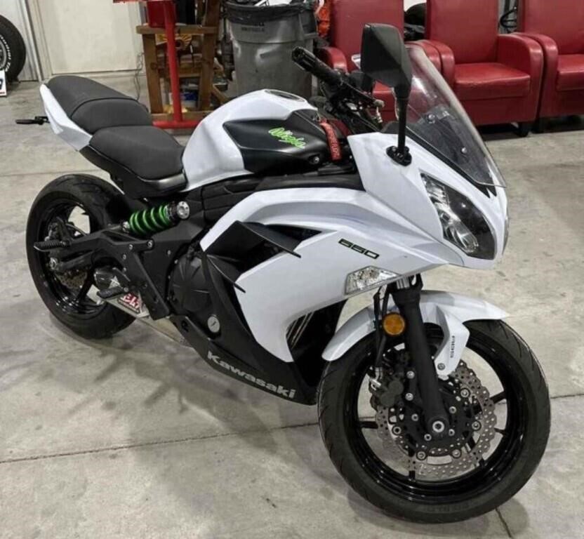 2015 Kawasaki Ninja 650 (NE)