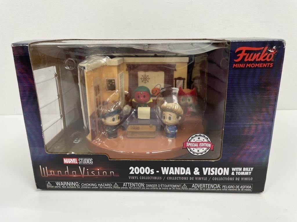 Funky Mini Moments 2000s Wanda & Vision with