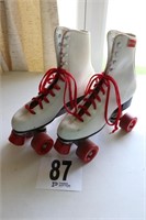 Roller Skates (Size 8)(R1)