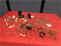 Miscellaneous lot of jewelry and watches