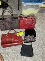 GROUP OF ASSORTED PURSES