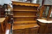 French Provincial Open Top Cupboard