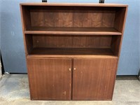 Wood Shelf Unit W/ Cabinets 48"x14"x54"
