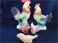 Roosters & hens: pr. Vintage colorful chickens -