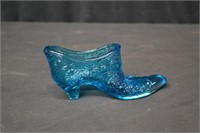 Fenton Daisy & Button 6" Blue Glass Shoe