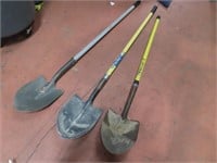 (3) Nice Shovel Yard Tools