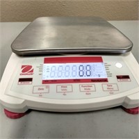 OHAUS NV1101 Electric Balance     (R# 200)