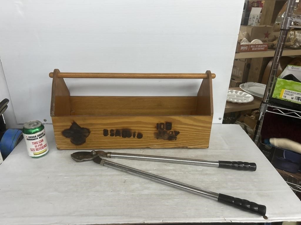 Wooden toolbox with fence cutters