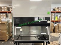 LabConCo. Purifier Class II Bio Safety Cabinet