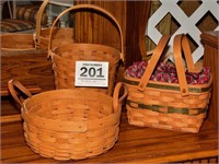 Baskets (3) (at least 1 is a Longaberger)