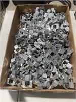 Flat of panel Clips 1/2"