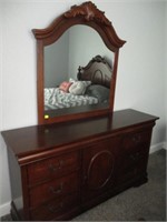 Carved Wood 6 Drawer Cabinet Dresser & Mirror