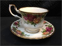 Royal Albert Bone China Teacup Saucer