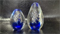 Dynasty Gallery ? Blue Glass Paperweights Art