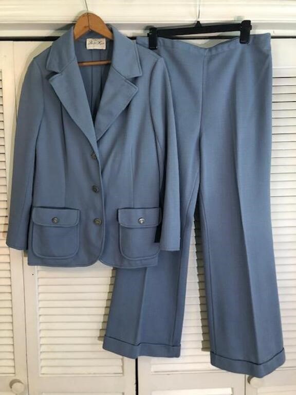 VINTAGE BUTTE KNIT POLYESTER 2PC SUIT L/XL