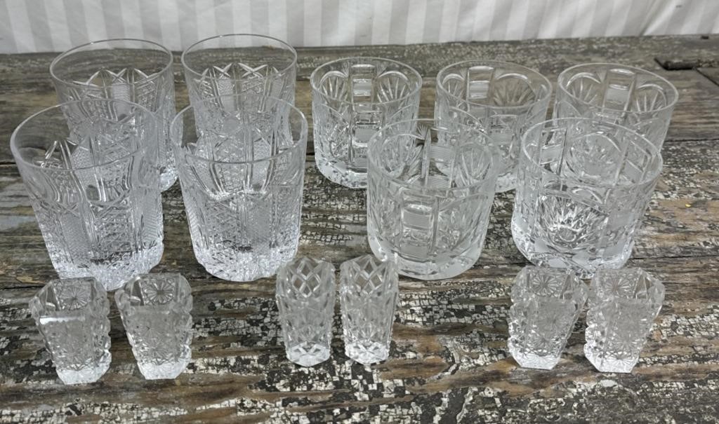 Gorgeous heavy ground bottoms crystal? 2 sets Rock