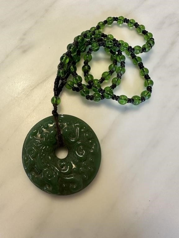 CHINESE CARVED JADE BI NECKLACE NOTE