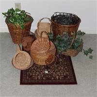 10 GROUPING OF BASKETS VARIOUS SIZES