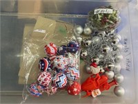 Christmas Items Lot