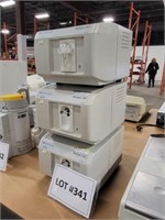 NIHON KOHDEN MULTIGAS UNIT/LOT OF 2