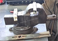 Rock Island #721 bench vise square shaft - in shop