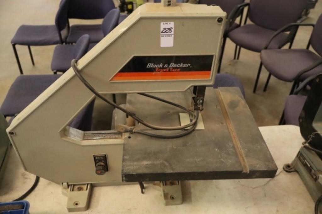 B & D BAND SAW