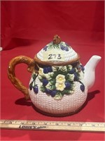 Nantucket tea pot