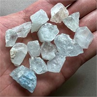 235 Carats Amazing Natural Aquamarine Crystals