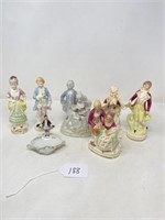 7 Figurines