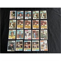 Over 550 1974 Topps Baseball Cards