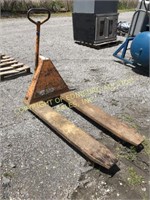 4500 LB CAPACITY PALLET