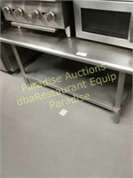 Equipment stand 4 ft