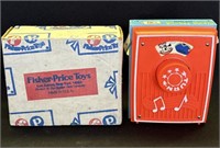 Vintage 1970's Fisher-Price music box pocket radio