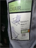 Folding Captain's Chair w/ Footrest