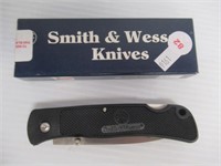 Smith and Wesson Model #510 Folding Pocket Knife