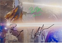 Autograph COA Avengers Photo