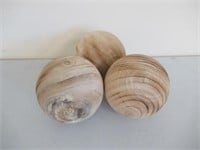 Set Of 6 Wooden Decorative Balls