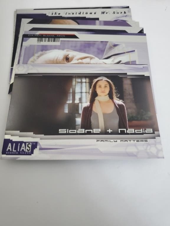 lot of Alias tv show trading cards