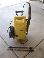 Karcher Power Washer w/2 Wands, Electric