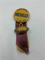 Vintage 1948 Rose Bowl Michigan football pin